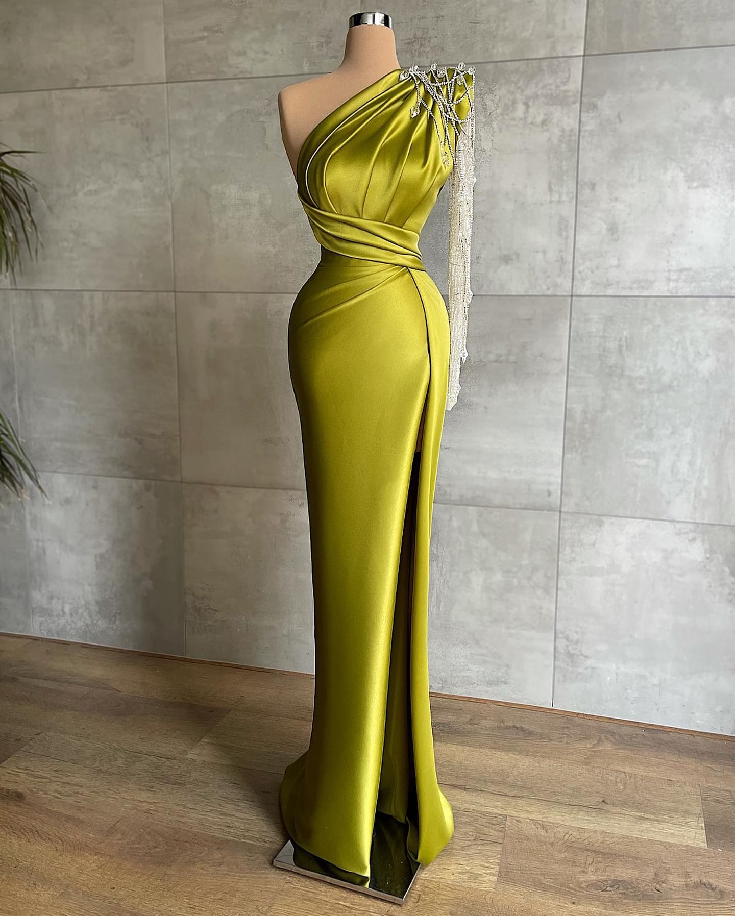 Glamorous One Shoulder Green Prom Dress With Sparkling Stones | Zelldresses