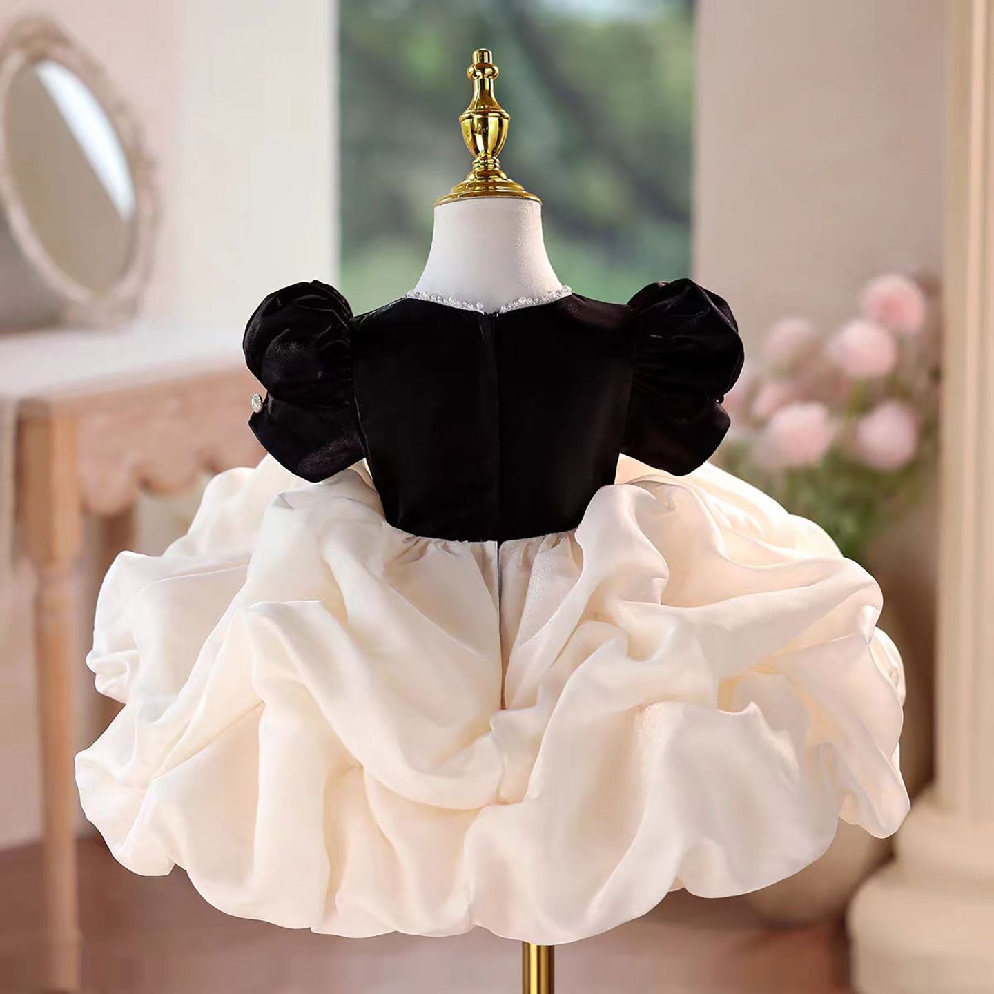 Elegant Knee Length Princess Party Girl Dress J560