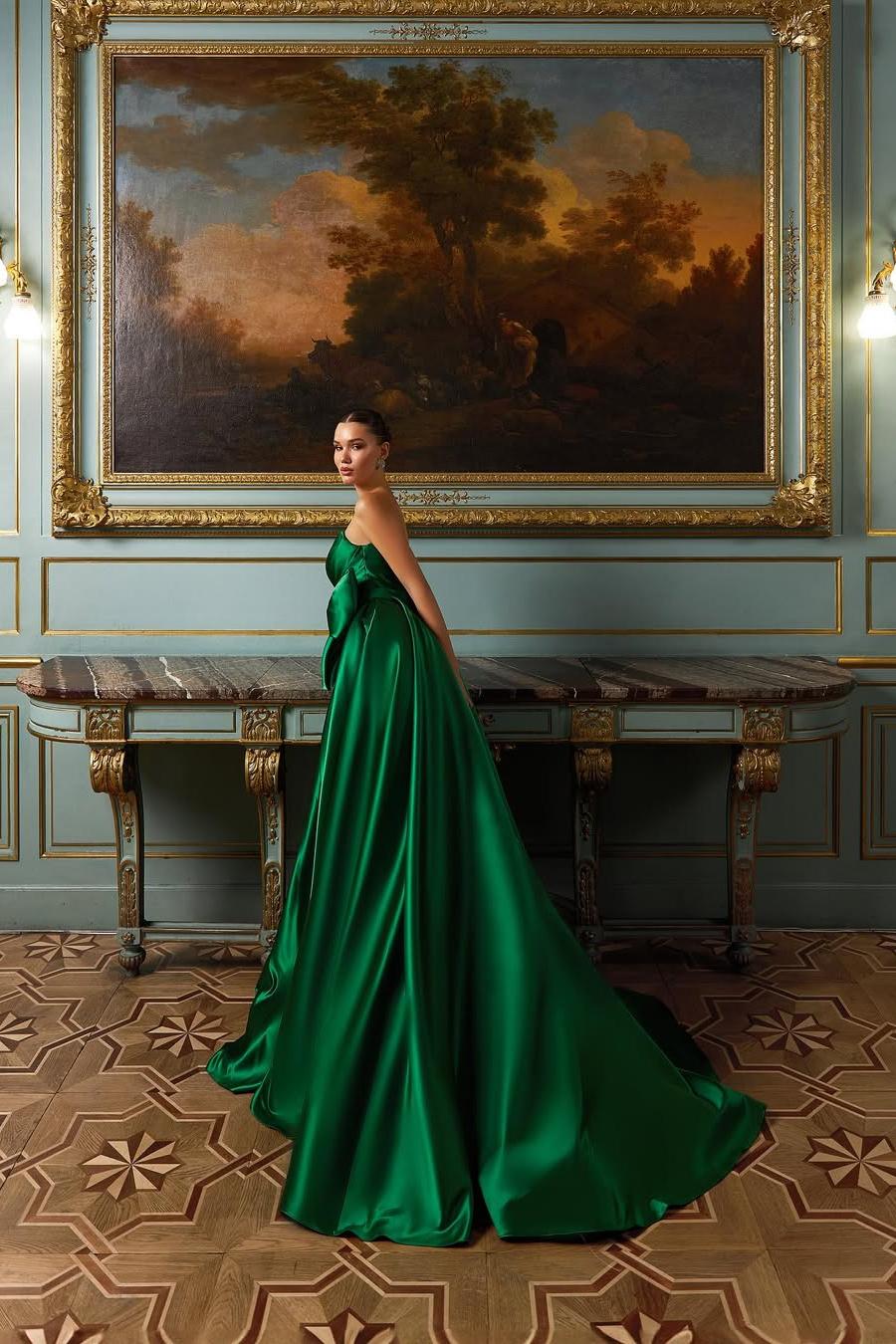 Charming Dark Green Satin Sleeveless V Neck Strapless Long Split Prom Dress with Sequins | Zelldresses