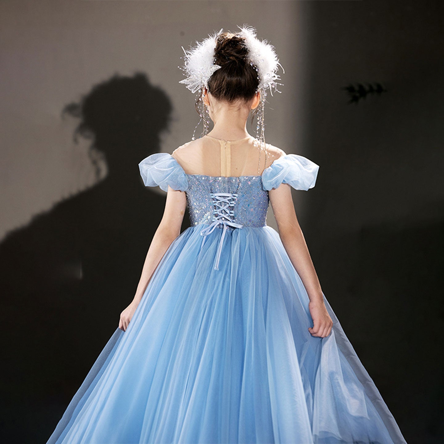 Elegant Blue Girl Bridesmaides Dresses Beaded Long J206