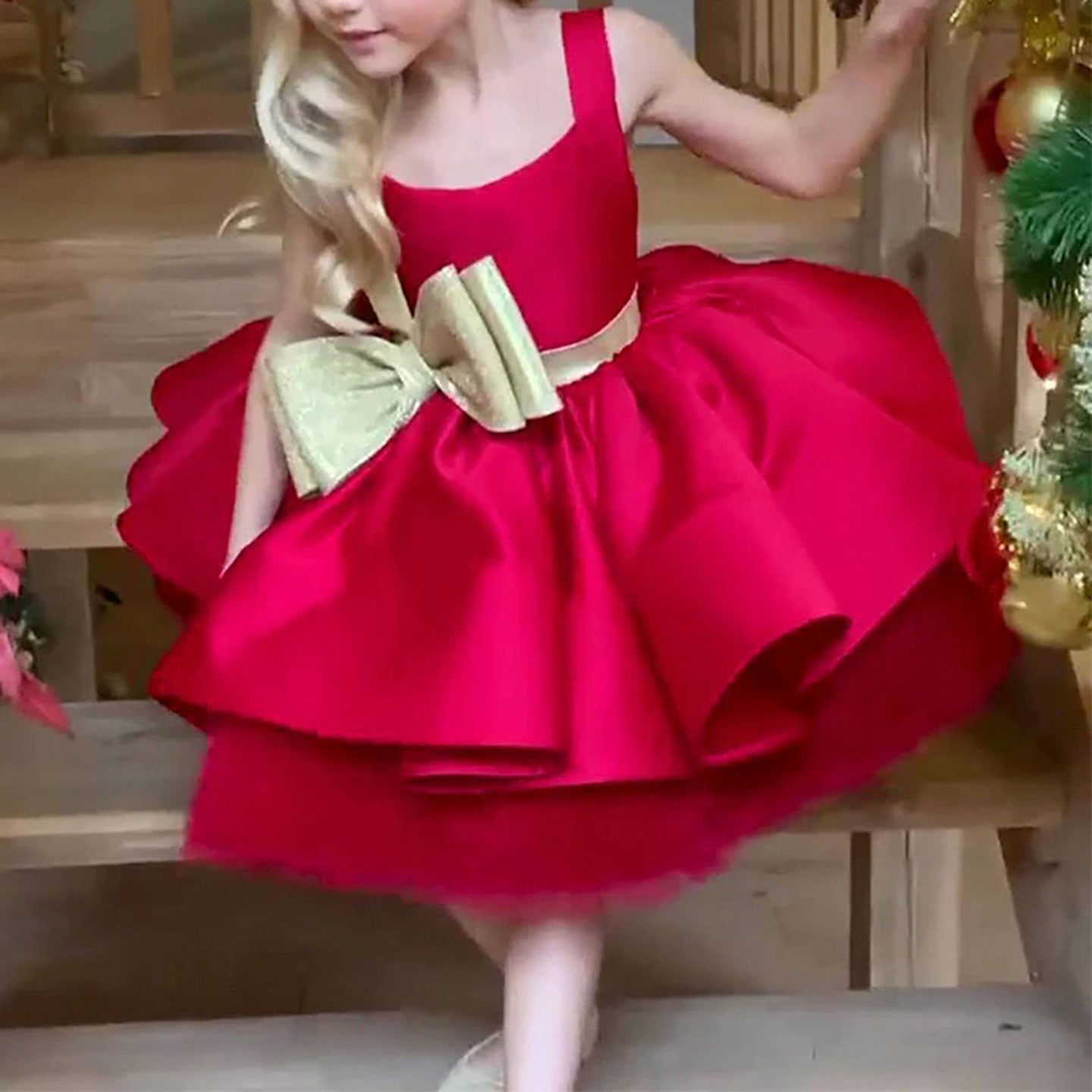 Red Christmas Satin Girl Dress Knee Length with Bow Square Collar J285