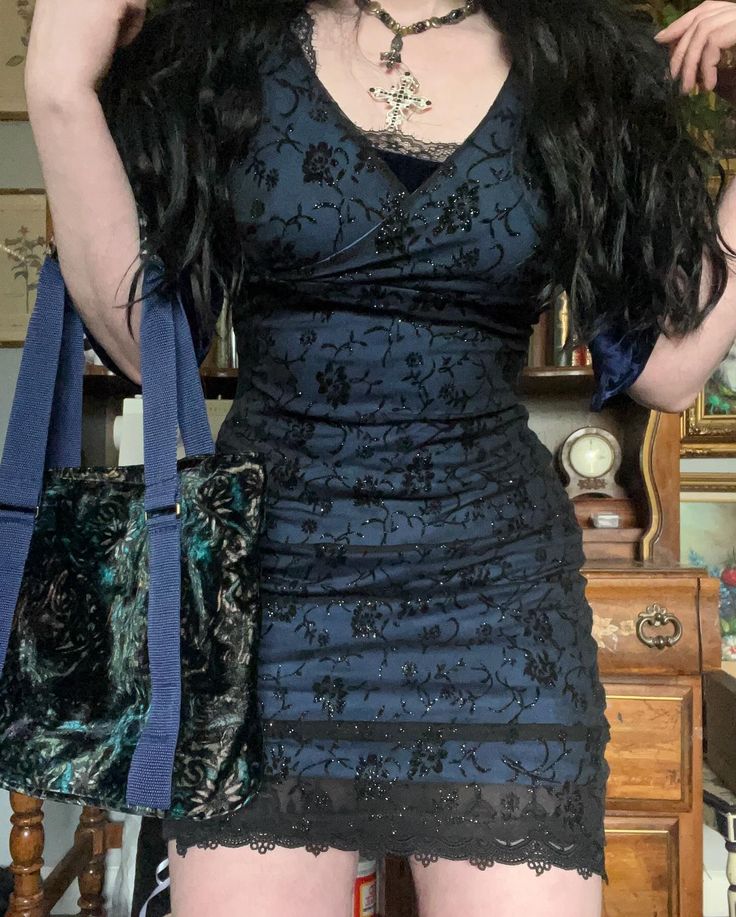 Sexy V-neck Navy Lace Short Sleeve 19th Birthday Short Skirt Homecoming Dress P3738