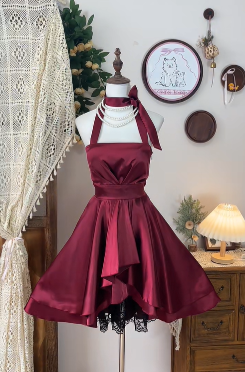Charming A Line Halter Lace Burgundy Satin Short Homecoming Dress Cocktail Dress SH3004