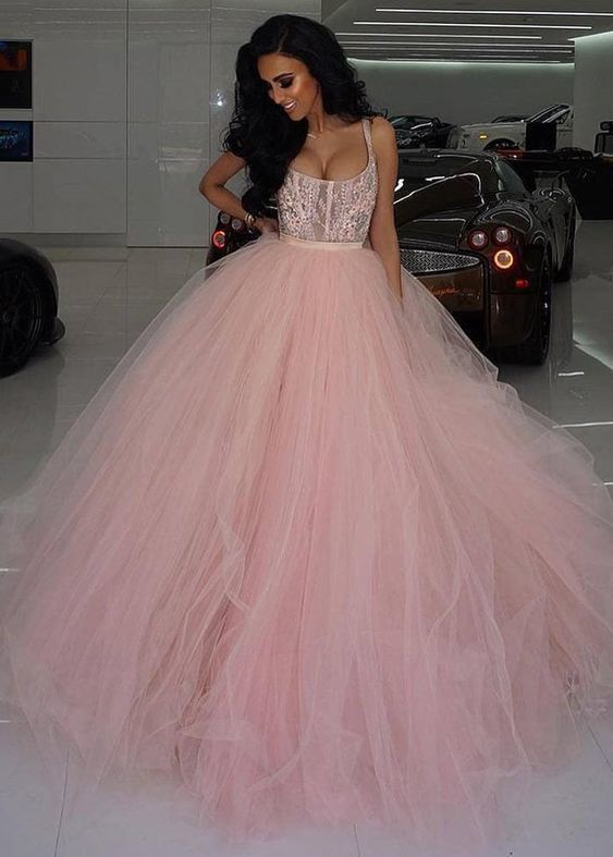 Pink Prom Dresses Charming Tulle Scoop Neckline Ball Gown Wedding Dresses With Lace Appliques & Rhinestones & Belt cg15900