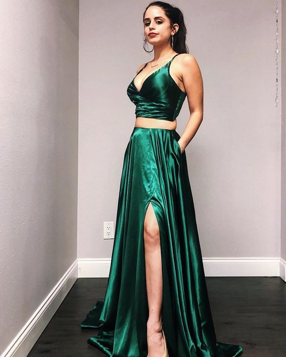 Princess Two Pieces Green Prom Dress,V-Neck Emerald Green Long Party Dress cg20847