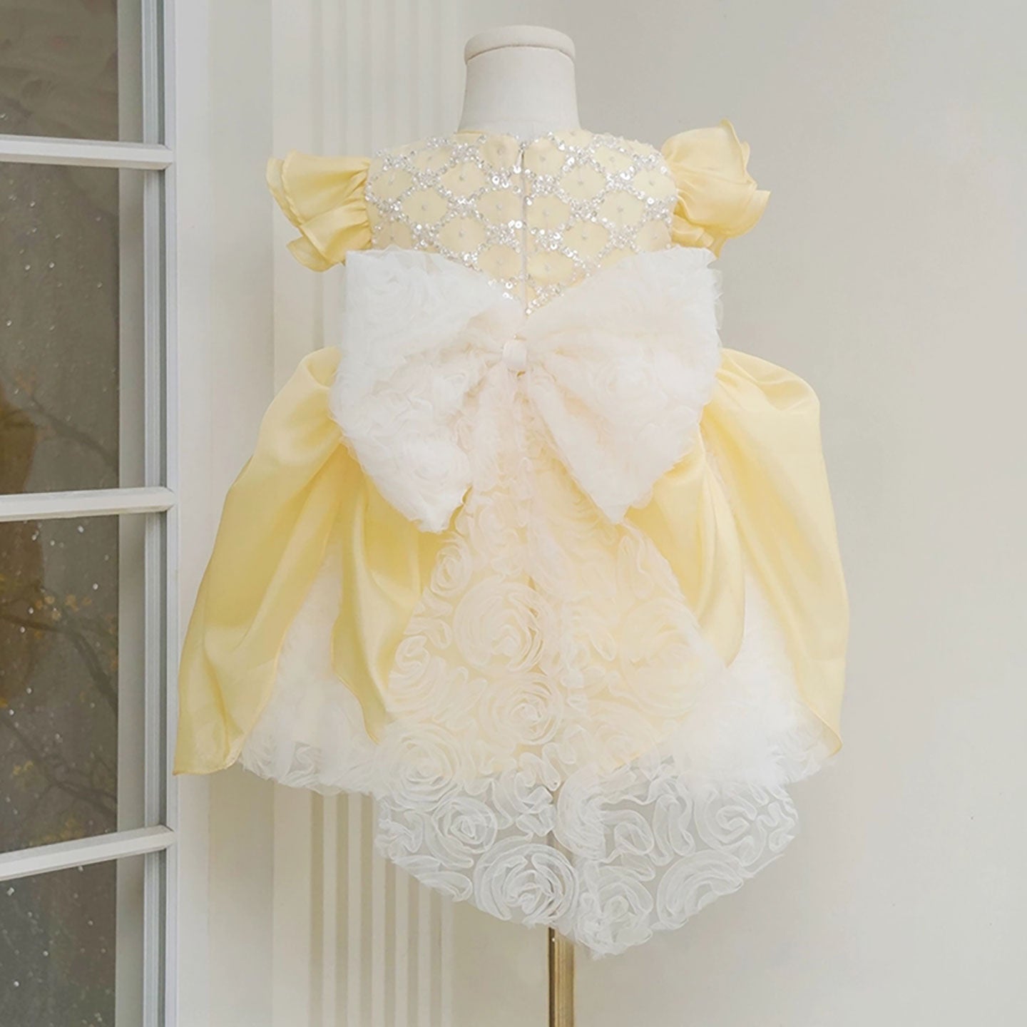 Bowed Lace Sequined Bud Flower Girl Dress D065