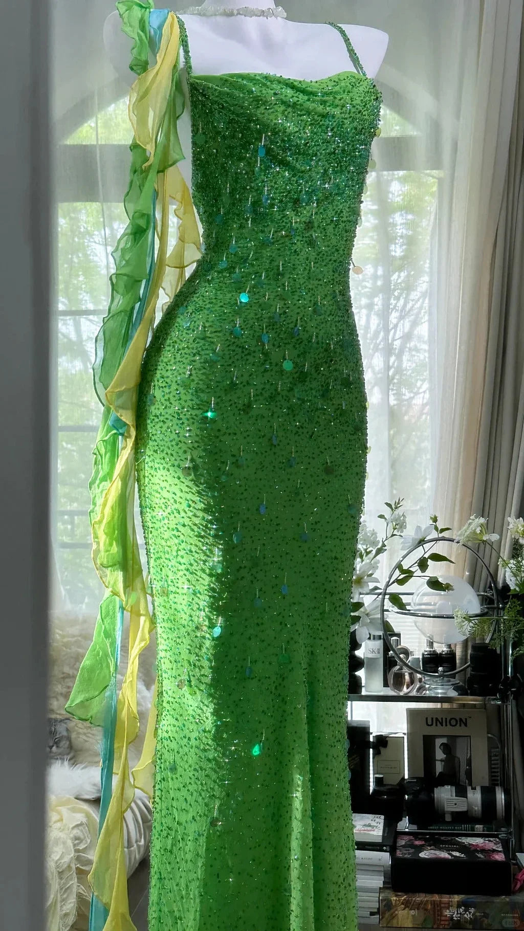 Shiny Sheath Spaghetti Strap Sequin Beaded Green Chiffon Open Back Party Dress Evening Dress SH2874