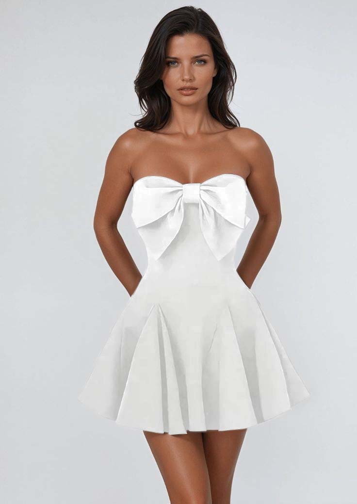 Black Strapless Sleeveless Short Homecoming Dress With Pleated HC0181