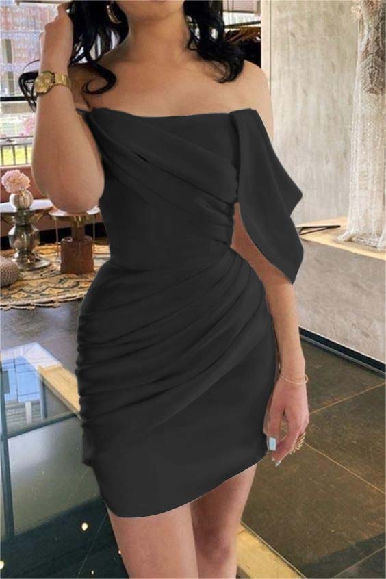 Gorgeous White Off the Shoulder Sleeveless Short Pleated Homecoming Dress