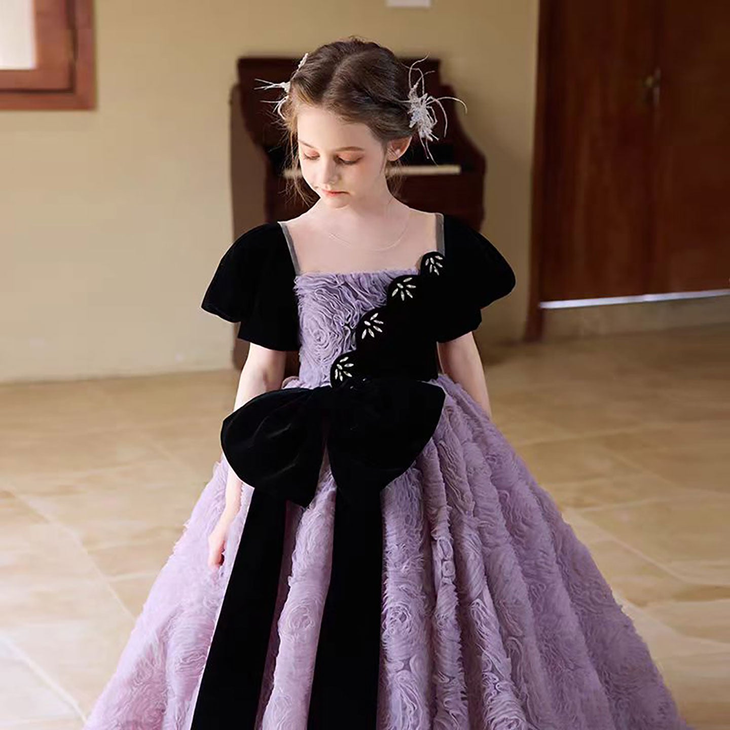 Luxury Purple Flower Girl Dress Features Rose Texture D325