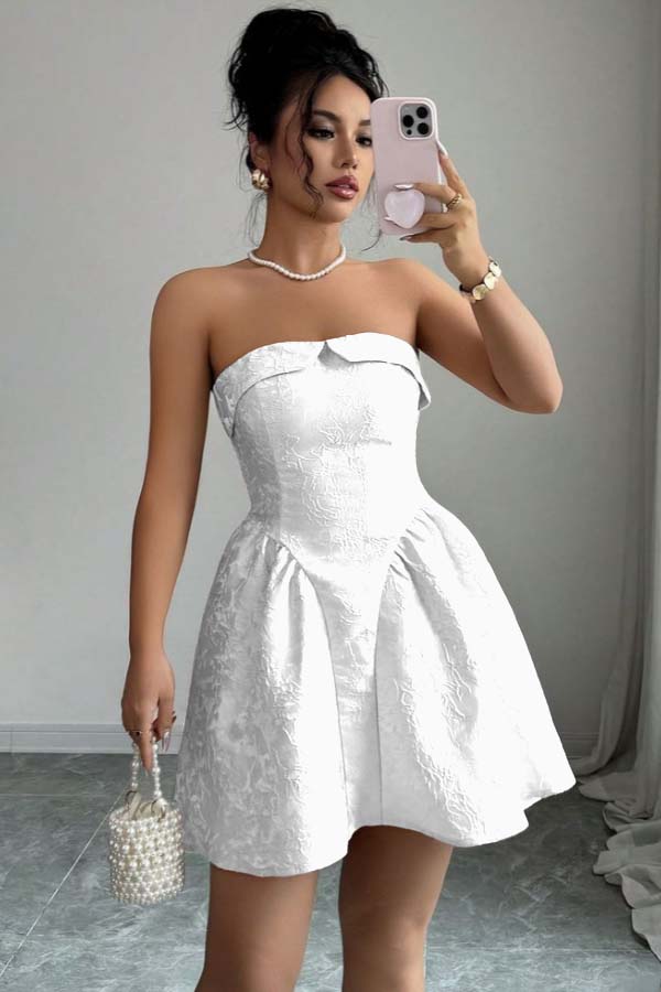 Strapless Sleeveless Short A Line Homecoming Dress With Embroidery HC0161