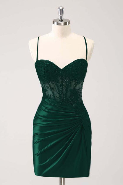 Chic Spaghetti Strap Sweetheart Short Homecoming Dress With Appliques HC0142