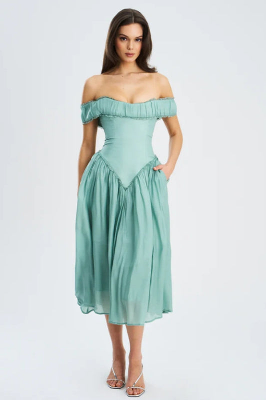 Romantic Off-the-Shoulder Sleeveless Homecoming Dress Tea Length YC0156
