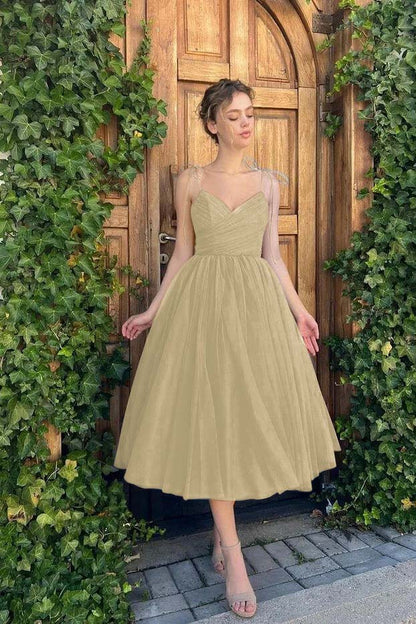 Hellodresses Chic Blue Tulle Spaghetti Strap Sleeveless V Neck A Line Homecoming Dress