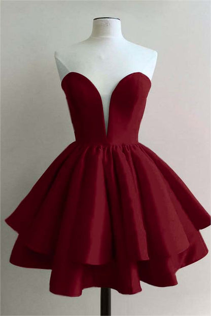 Hellodresses Strapless Sweetheart Sleeveless Pleated Short Homecoming Dress With Ruffles