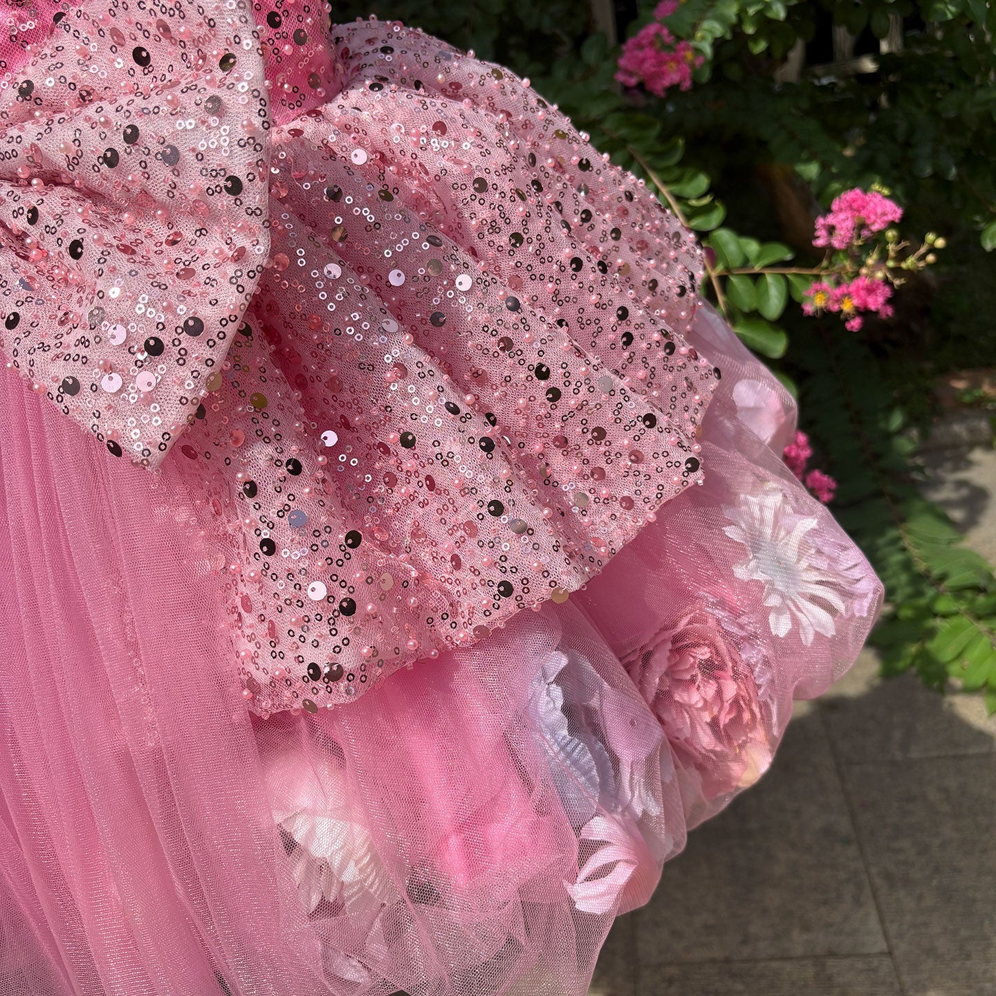 Elegant Flower Girl Dress with Floral Details for Weddings Parties J030