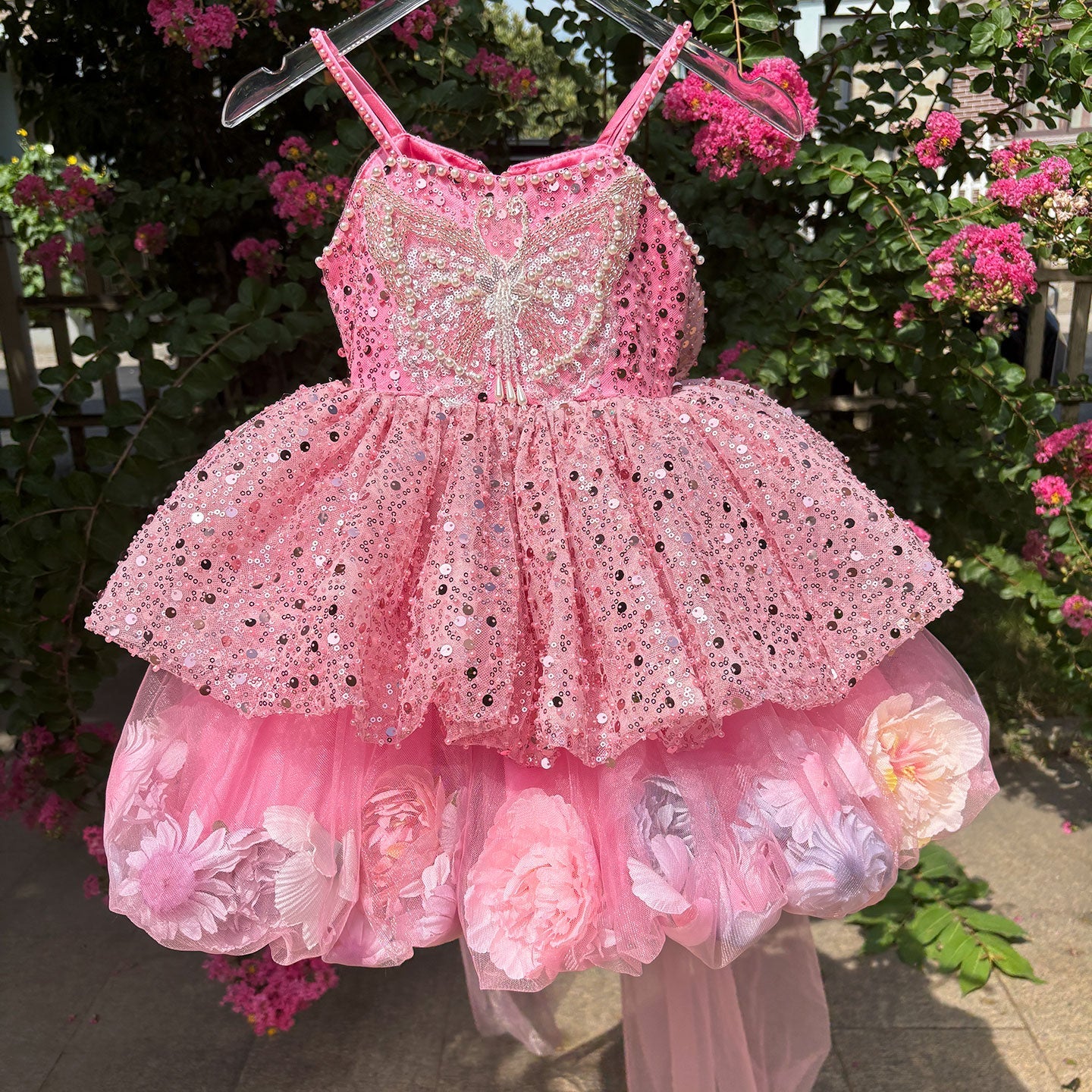 Elegant Flower Girl Dress with Floral Details for Weddings Parties J030