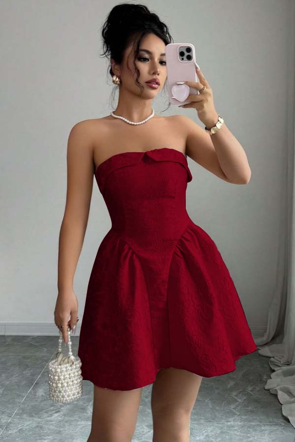 Strapless Sleeveless Short A Line Homecoming Dress With Embroidery HC0161