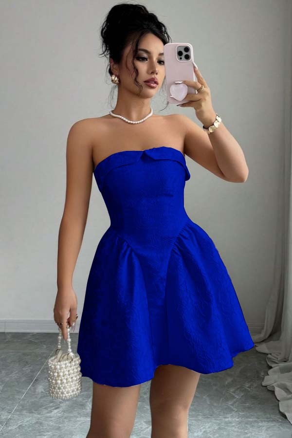Strapless Sleeveless Short A Line Homecoming Dress With Embroidery HC0161
