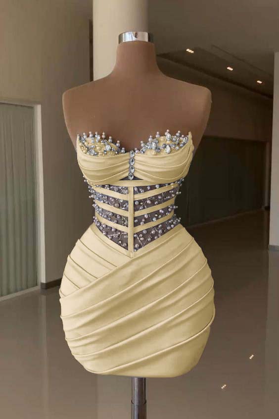 Sweetheart Sleeveless Pleated Short Homecoming Dress With Beading HC0147