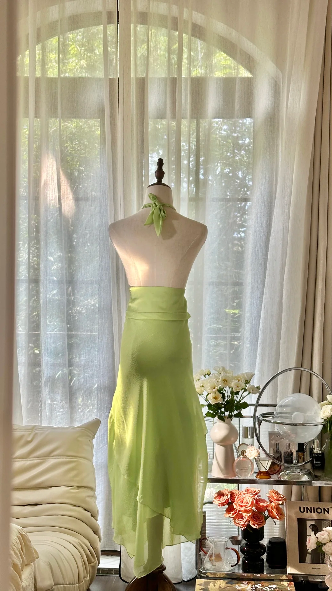 Gentle A Line Halter Beaded Green Chiffon Open Back Party Dress Homecoming Dress SH2936