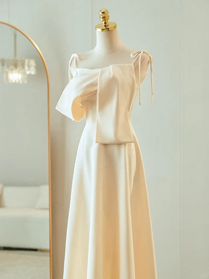 Champagne Elegant Fashion Long Floor Length Satin Bridesmaid Dresses Ball Gown Evening Gown Wedding Guest Party Gown Wedding Mother of the Wedding Dress gh4001