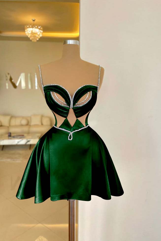 Spaghetti Strap Sleeveless Short Homecoming Dress With Sequins HC0156