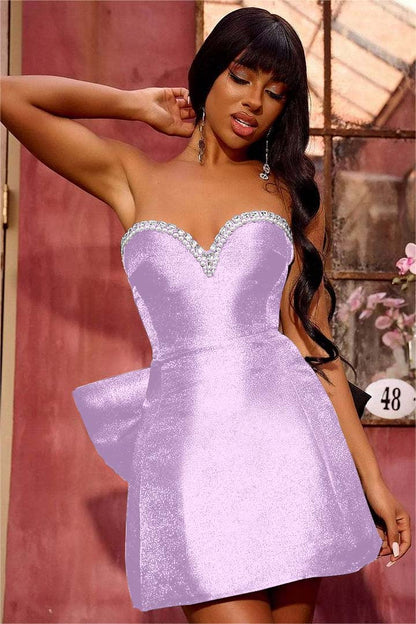 Hellodresses Black Strapless Sweetheart Sleeveless Short Homecoming Dress With Bowknot