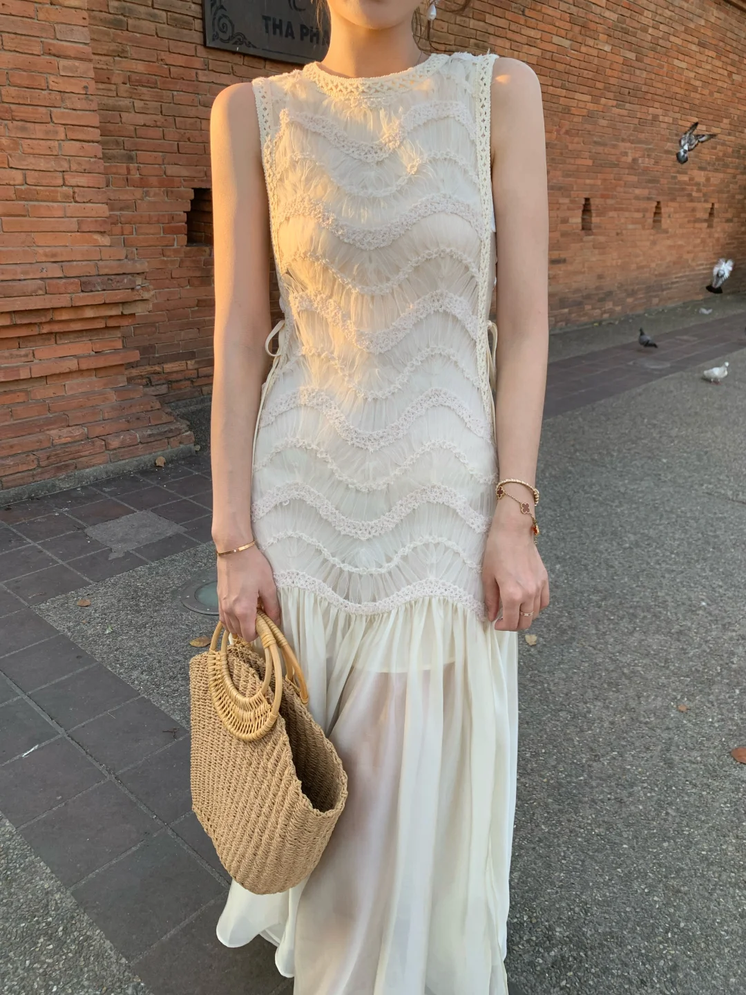 Simple A Line Round Neck Light Apricot Lace Chiffon Party Dress Outfits SH4259