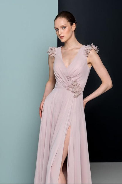 Elegant Blushing Pink Chiffon Spaghetti Strap Sleeveless Split Prom Dress with Flower | Zelldresses