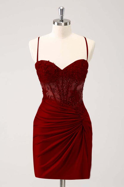 Chic Spaghetti Strap Sweetheart Short Homecoming Dress With Appliques HC0142