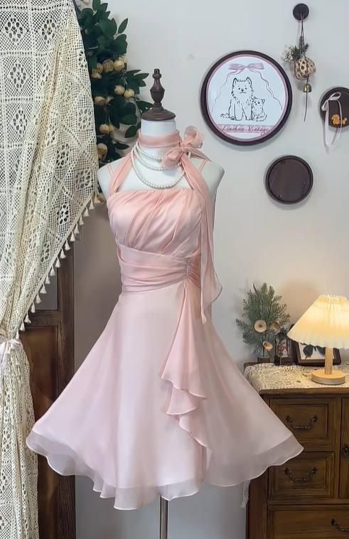 Gentle A Line Halter Pink Chiffon Short Homecoming Dress Cocktail Dress SH3003