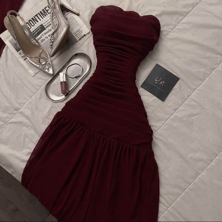Burgundy A Line Strapless Neck Pleated Chiffon Homecoming Dress Cocktail Dress Outfits SH3920