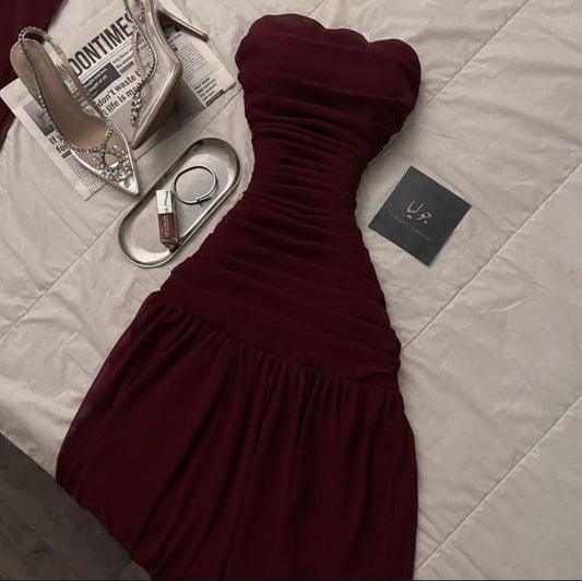 Burgundy A Line Strapless Neck Pleated Chiffon Homecoming Dress Cocktail Dress Outfits SH3920