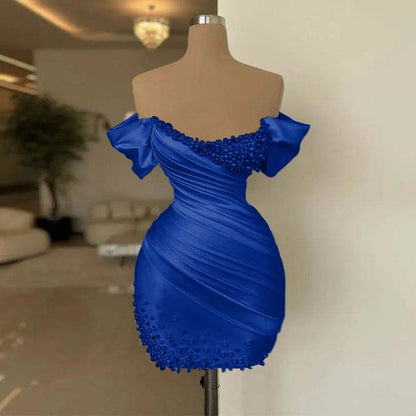 Off the Shoulder Sleeveless Short Homecoming Dress With Beading HC0154