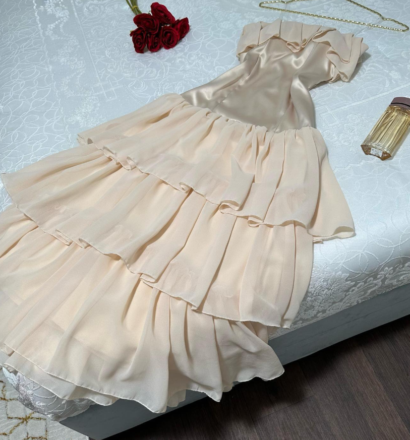 Cute A Line Strapless Tiered Beige Chiffon Satin Short Evening Dress Homecoming Dress SH2707