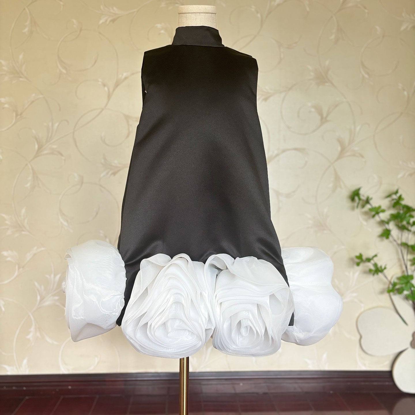 Arabic White Black Girl Dress Flowers Party Gown J180