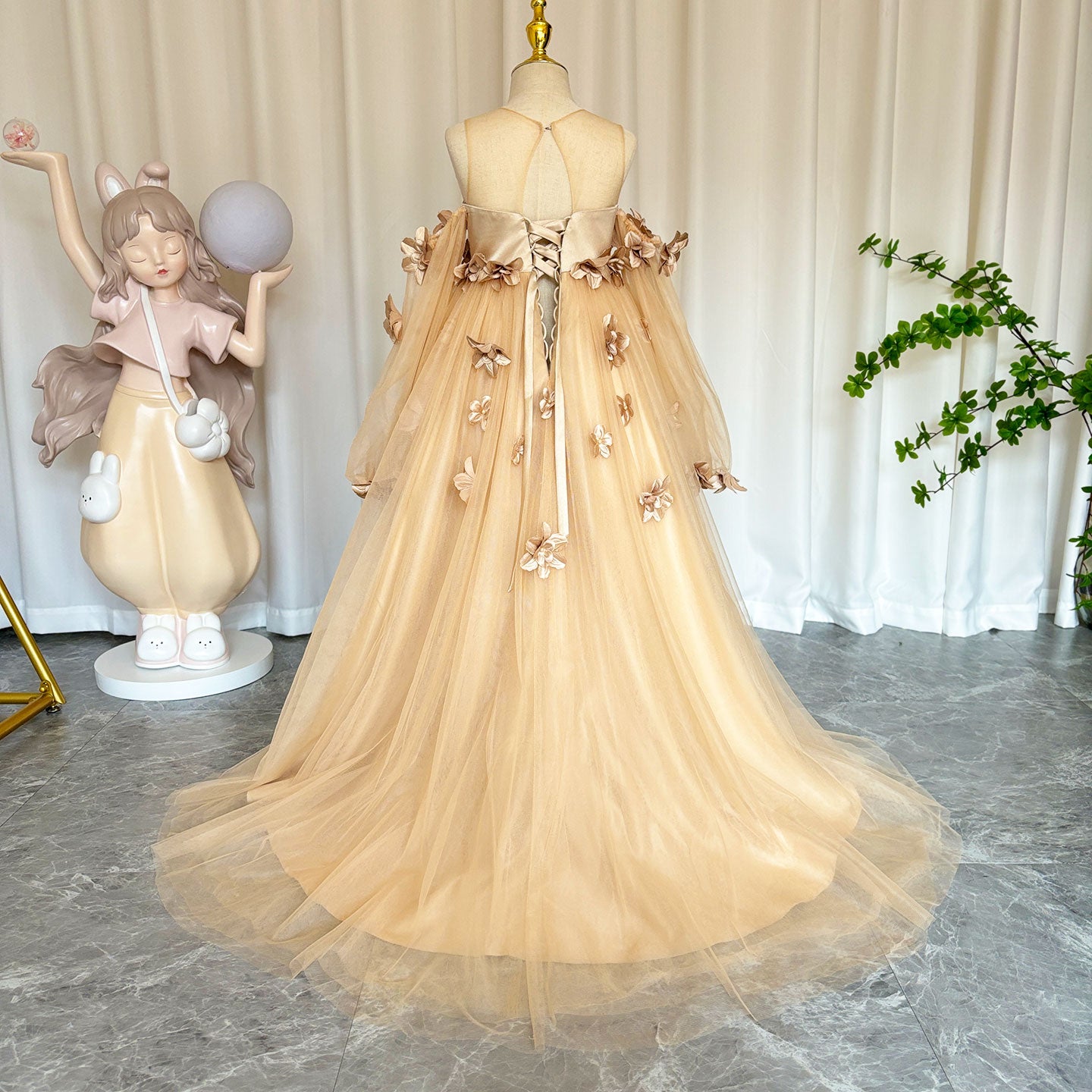 Elegant 3D Flowers Red Girl Dress Long Sleeve Princess Gown J274