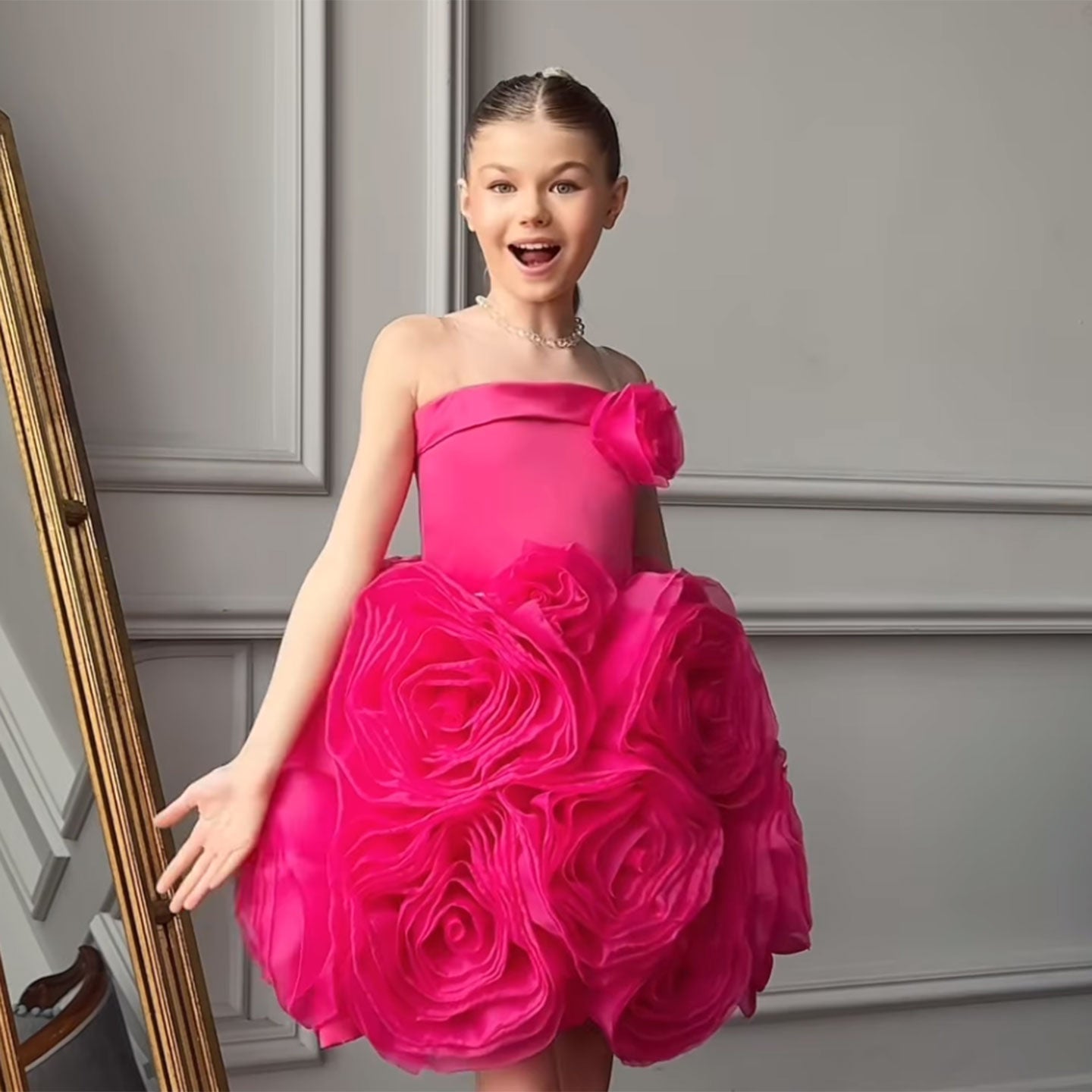 Fuchsia Girl Dress with Handmade Flowers White Birthday Gown J157