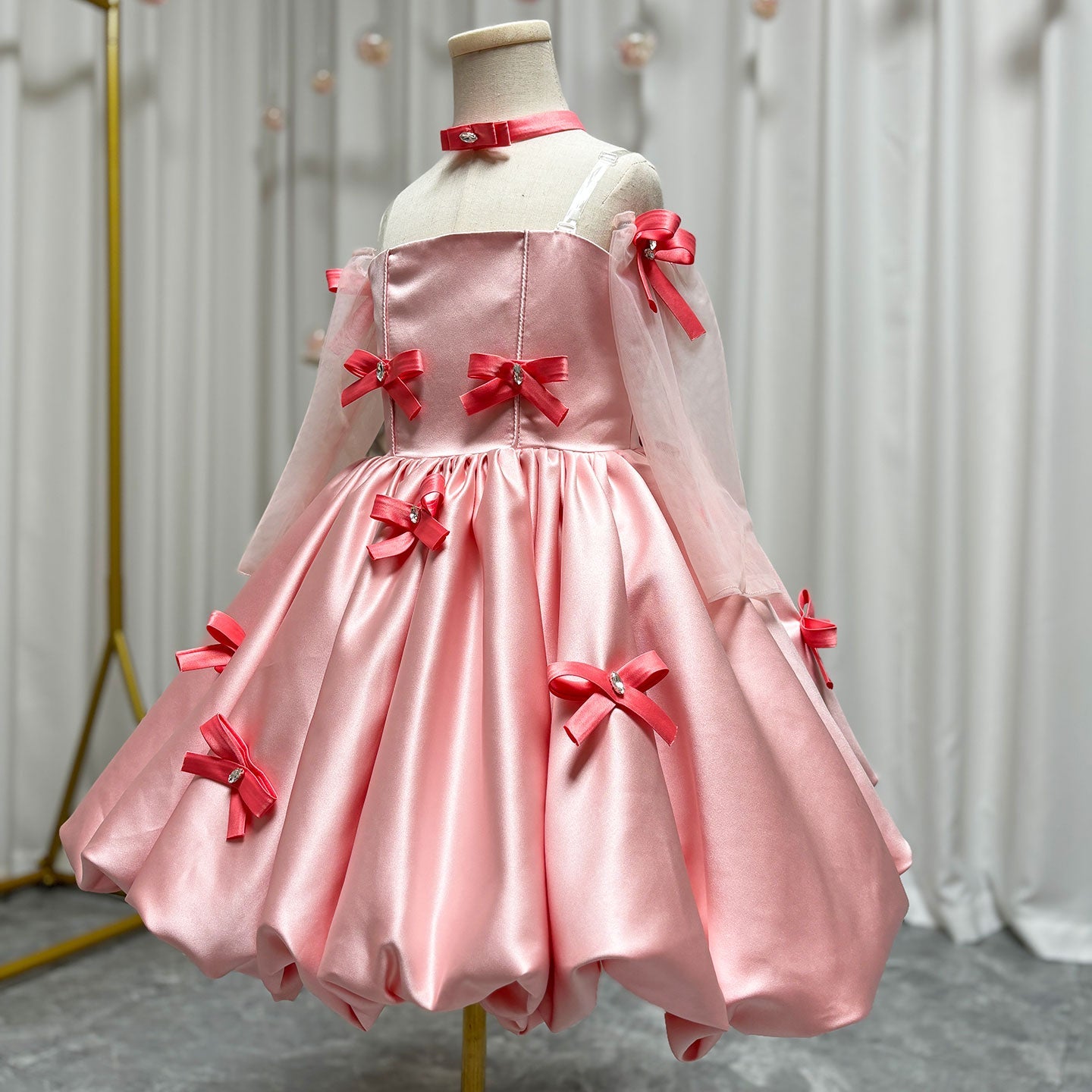 Elegant Pink Arabic Flower Girl Dresses with Glove Backless for Kids J100