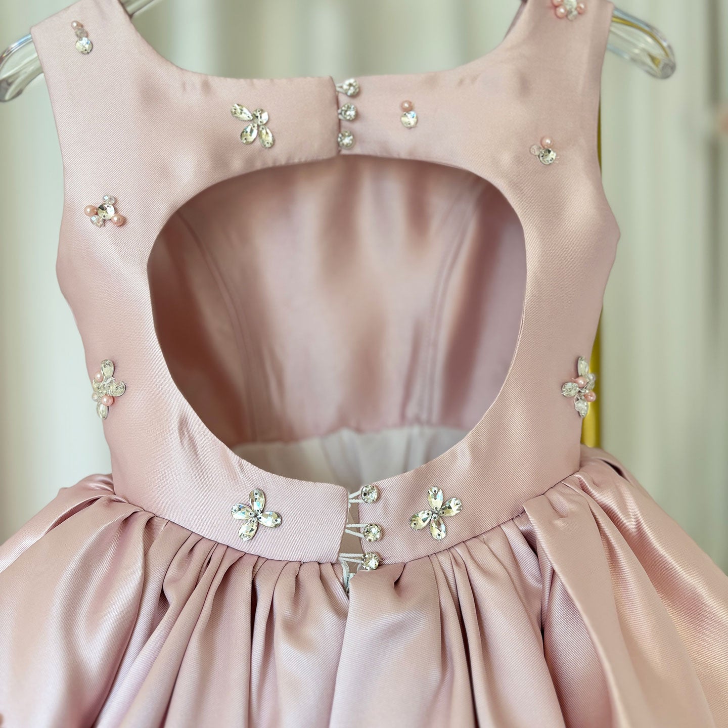 Elegant Pink Satin Girl Dresses Square Collar for Kids Party Gown J145
