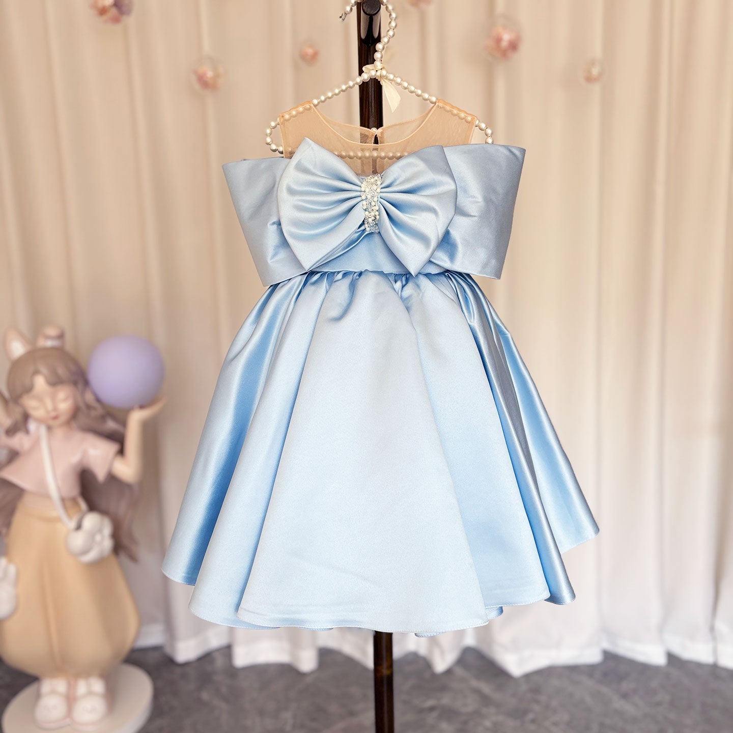 Elegant Satin Beads Flower Girl Dress Blue with Bow Knee Length M181