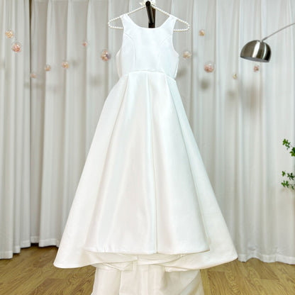 Elegant White Flower Girl Dress with Bow Satin Ball Gown for Kids J205