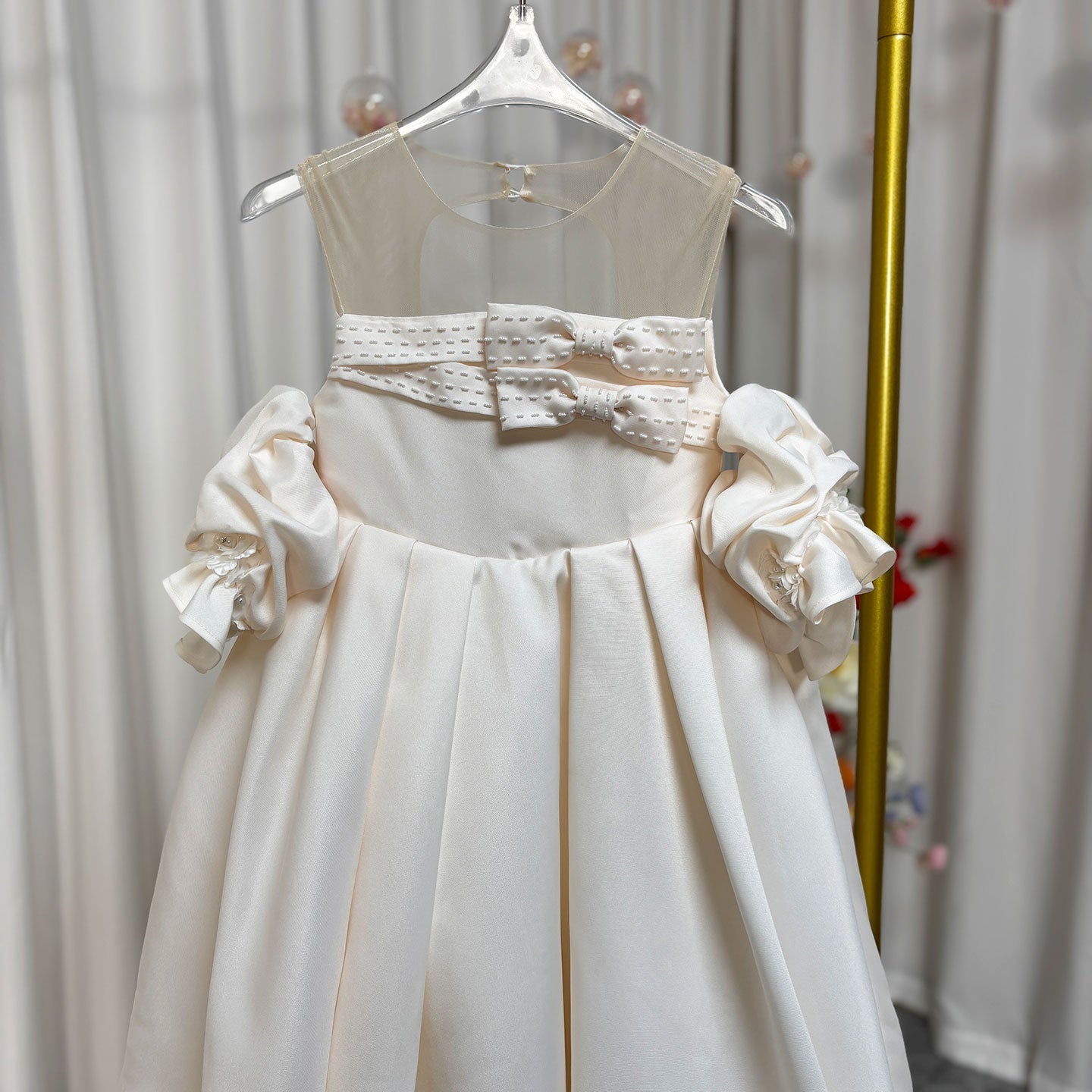 Elegant White Girl Dress Bow Satin Arabic Princess J250