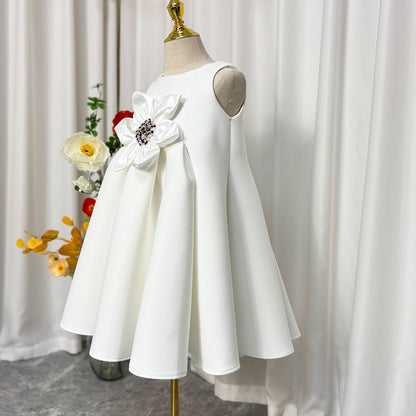 Elegant White Girl Dress Handmade Flowers Princess Baby Kids J386