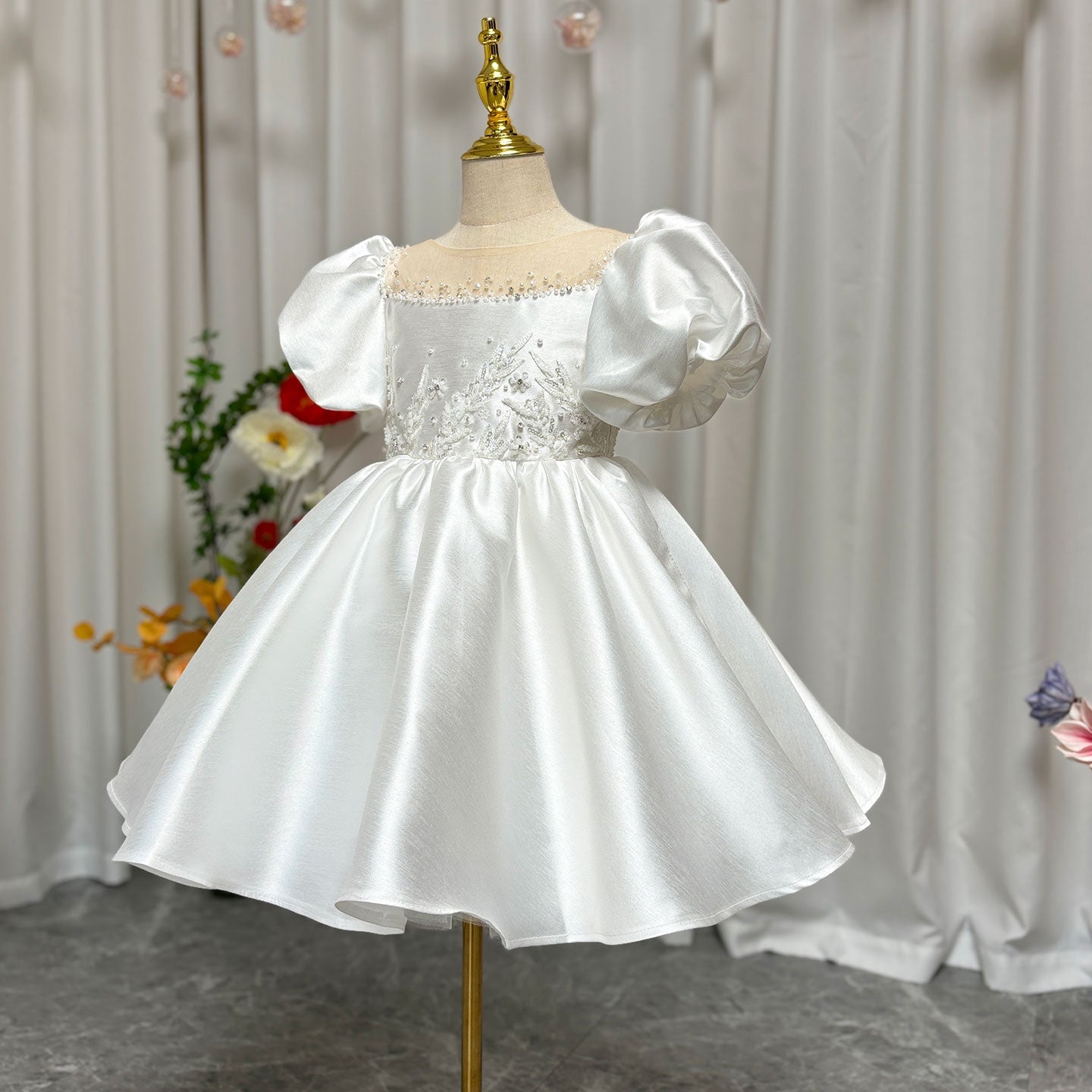 Elegant White Girl Dress Sequined Beading Princess Gown for Kids J256
