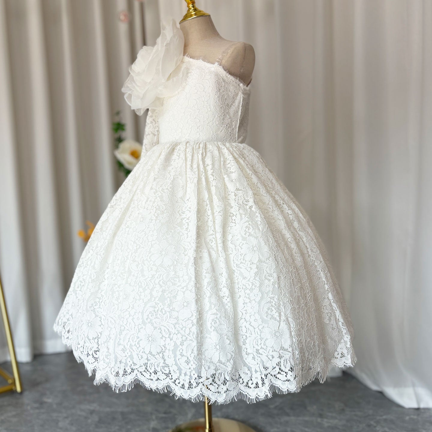 Lilac Girl Dress One Shoulder Flowers Champagne Princess Ball Gown J154