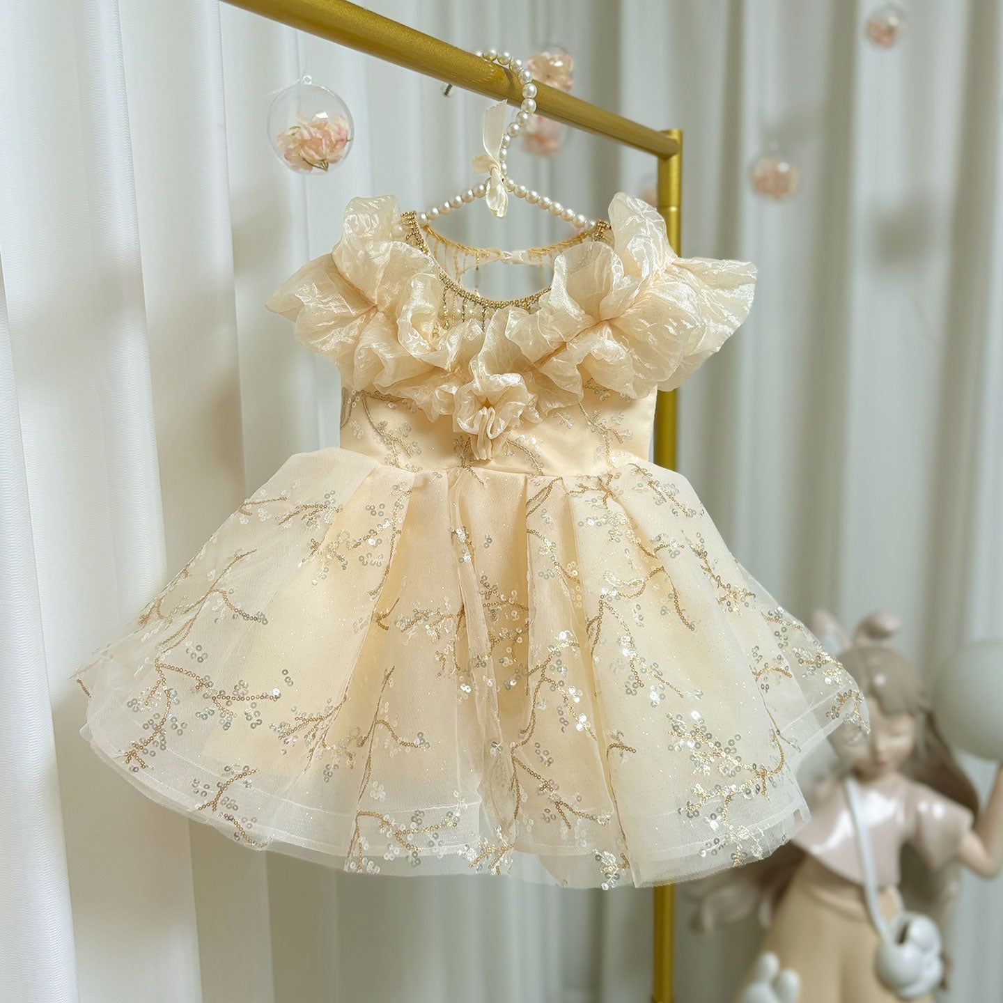 Luxury Arab Beige Girl Dress Dubai Kids Princess J202
