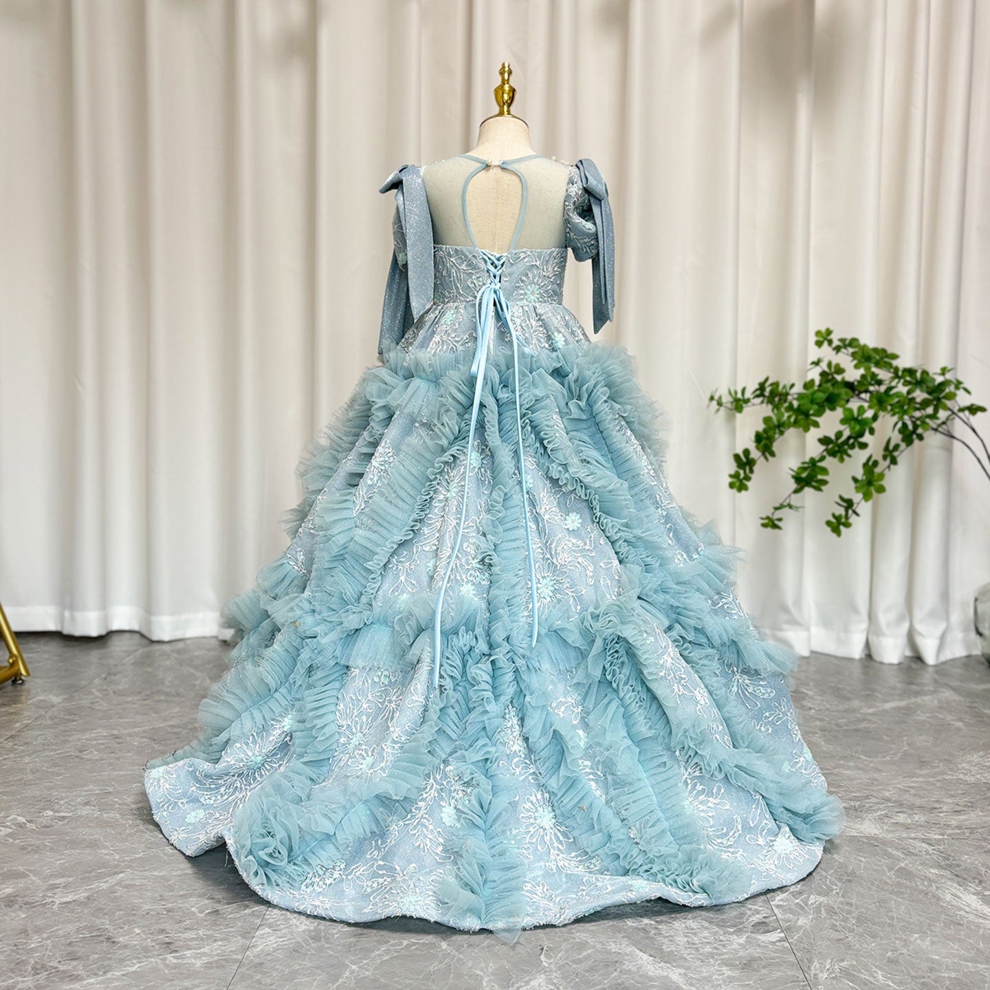 Luxury Arabic Flower Girl Dress Dubai Blue Princess Gown J020
