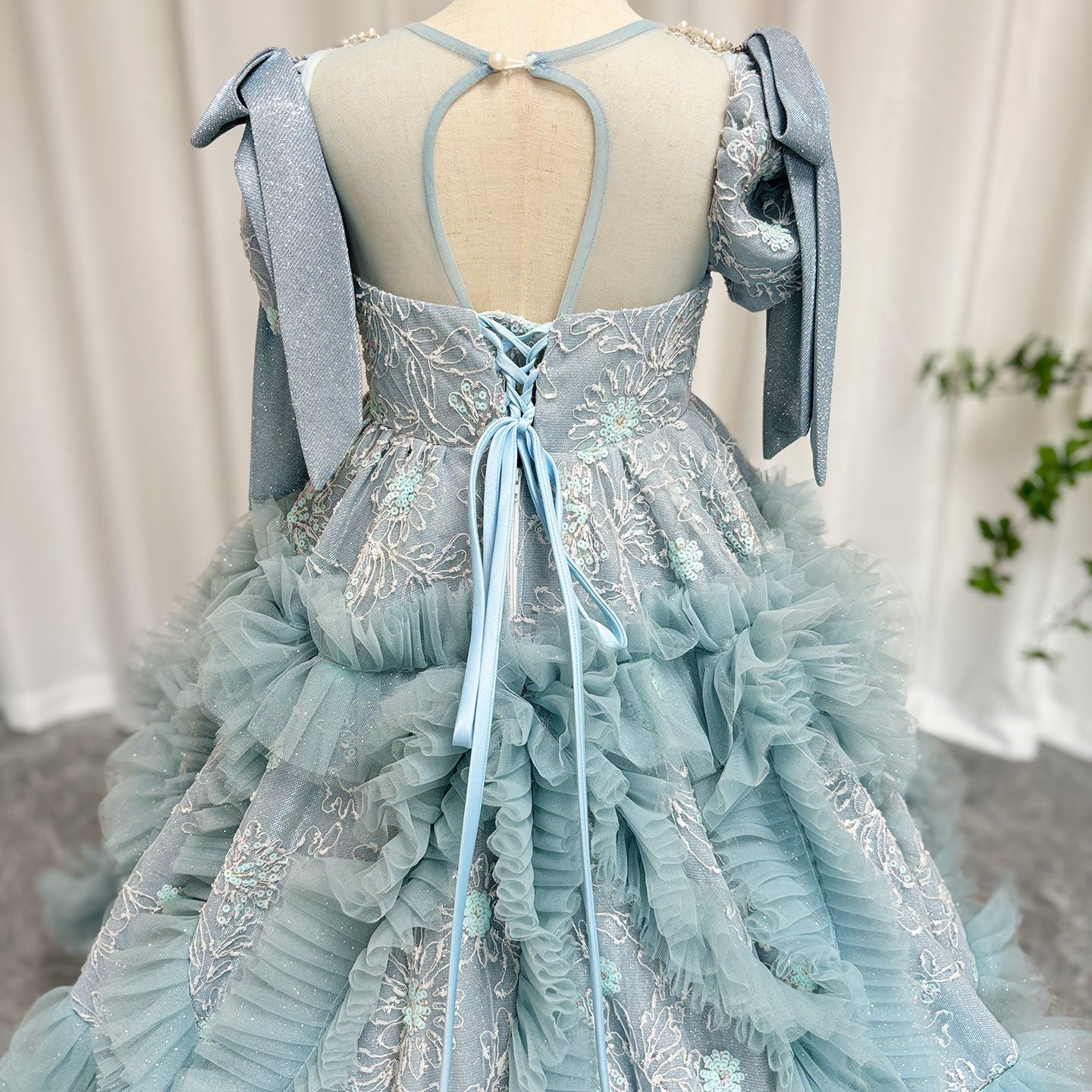 Luxury Arabic Flower Girl Dress Dubai Blue Princess Gown J020